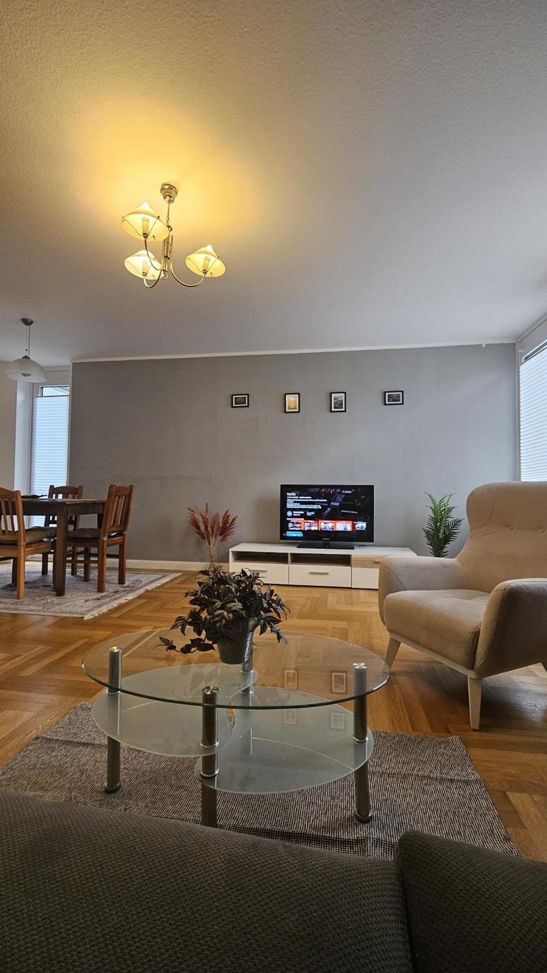 80 M2 Moderne Und Zentrale Wohnung In Hannover Mit Eigenem Parkplatz Exterior foto